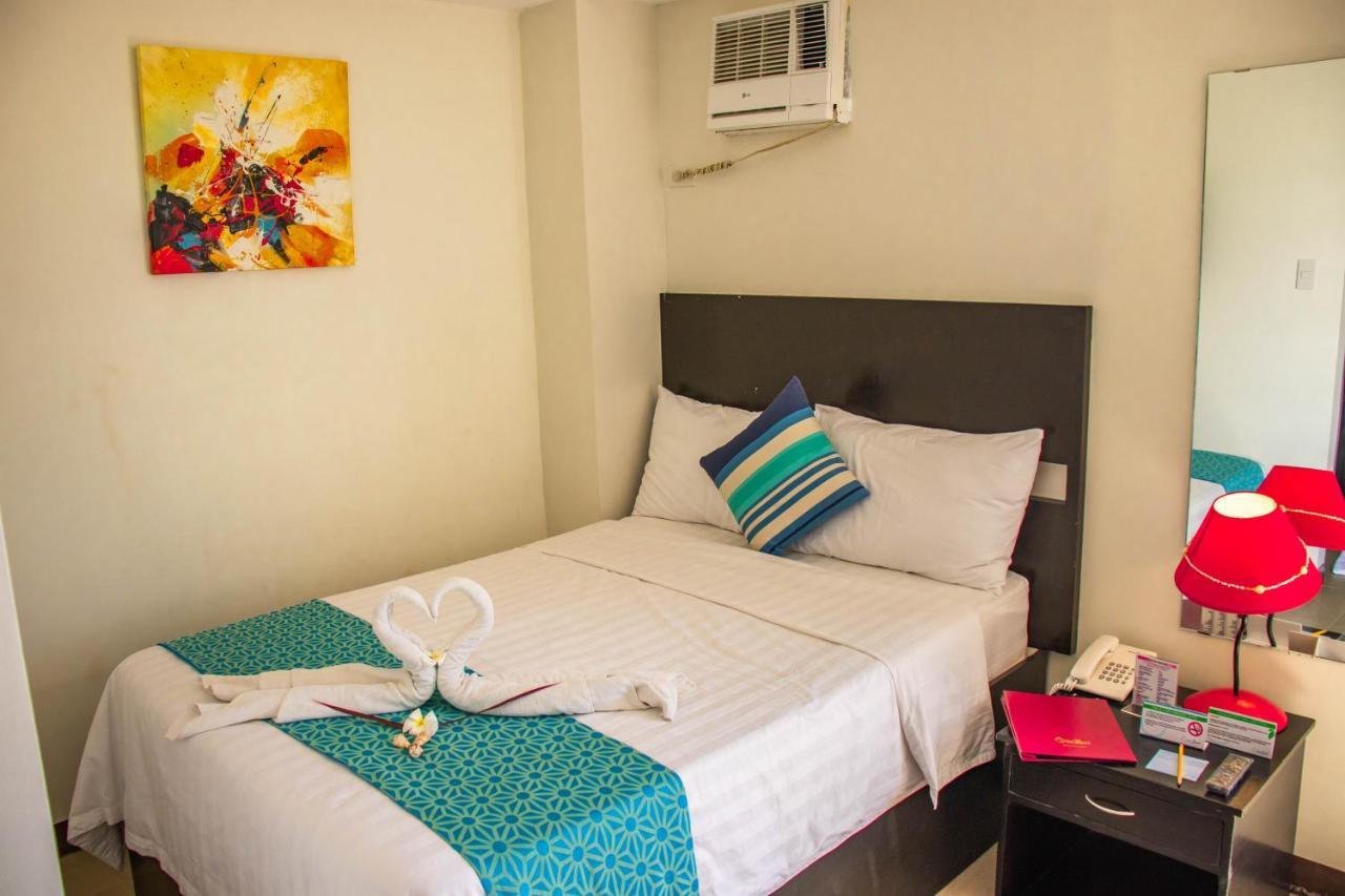 The Orient Beach Boracay Yapak Exterior photo