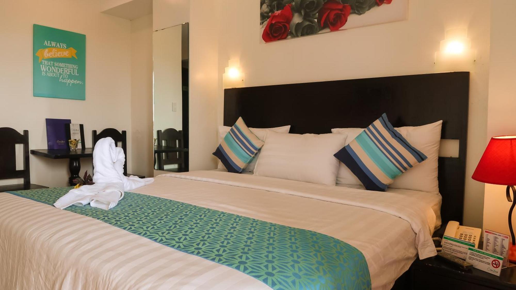 The Orient Beach Boracay Yapak Exterior photo